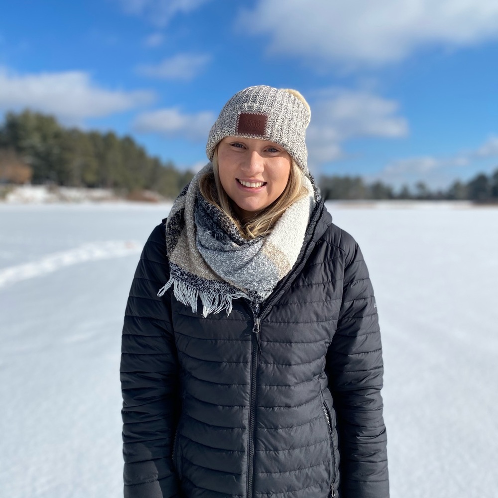 Meet your Posher, Caitlyn